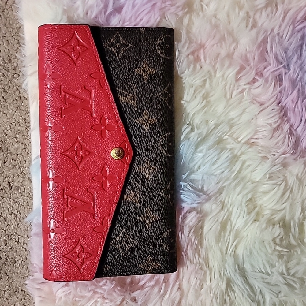 Leather wallet
